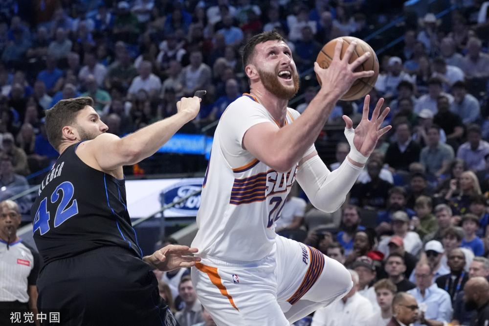 三位球员的 三位球员的