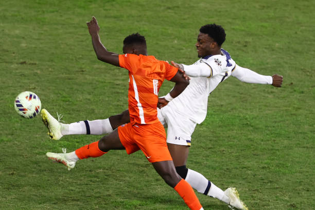 年轻球员的 年轻球员的